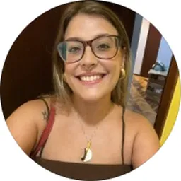 Foto de Thaís Alves, paciente do nutricionista Vinícius Neto